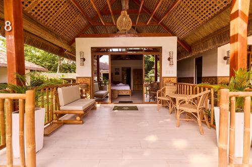 Balcony/terrace, Casa Verde Cliff Resort & Spa in Camotes Islands Balcony/terrace, Casa Verde Cliff Resort & Spa in Camotes Islands