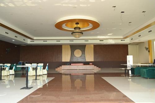 Nri Hotel & Resort in Mullana Nri Hotel & Resort in Mullana