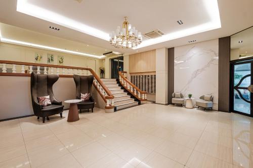 บอสส์ แมนชั่น เรสซิเดนซ์ (Boss Mansion Residence) near สถานีขนส่งเอกมัย บอสส์ แมนชั่น เรสซิเดนซ์ (Boss Mansion Residence) near สถานีขนส่งเอกมัย