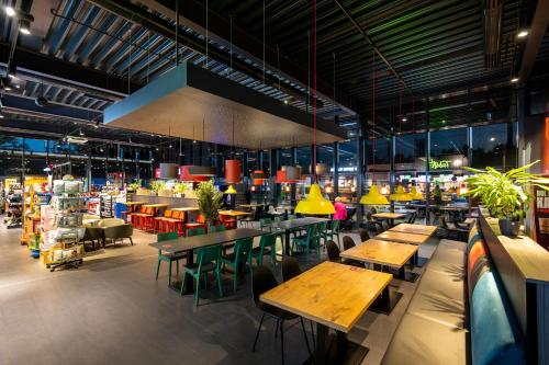 Restaurante, Serways Hotel Weisskirchen Nord (Serways Hotel Weisskirchen Nord ) in Rodgau Restaurante, Serways Hotel Weisskirchen Nord (Serways Hotel Weisskirchen Nord ) in Rodgau