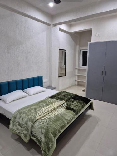 Hotel Blueberry in Bhedaghat Hotel Blueberry in Bhedaghat
