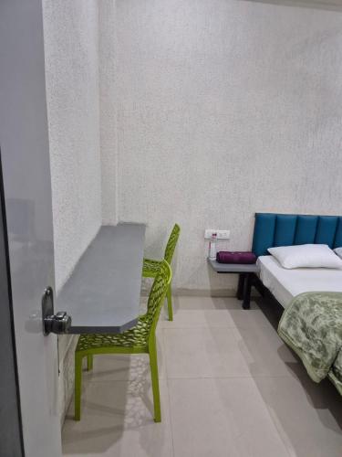 Hotel Blueberry in Bhedaghat Hotel Blueberry in Bhedaghat