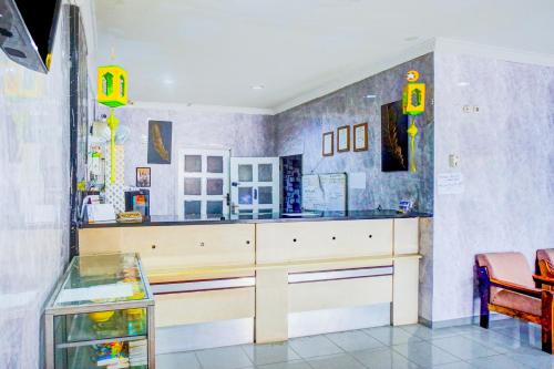 Lobby, RedDoorz Plus near Istana Maimun Medan in Medan Area Lobby, RedDoorz Plus near Istana Maimun Medan in Medan Area