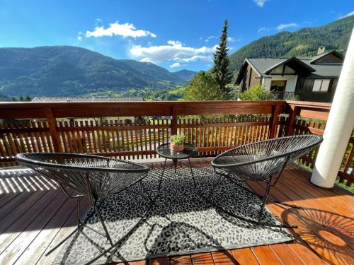 Balkon/terasa, AlpenSafari Design by Globalimmoservice in Bad Kleinkirchheim Balkon/terasa, AlpenSafari Design by Globalimmoservice in Bad Kleinkirchheim