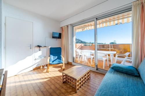 Residence "Le Golfe Bleu" in Roquebrune-Cap-Martin Residence "Le Golfe Bleu" in Roquebrune-Cap-Martin