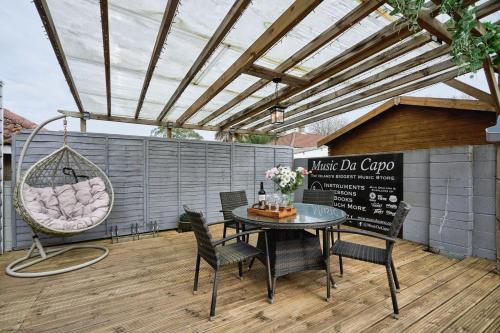 Exterior view, Winford Retreat in Arreton and Newchurch Exterior view, Winford Retreat in Arreton and Newchurch