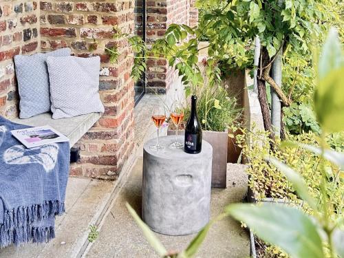 Domein Holset BruisendWijnHuis in Vaals Domein Holset BruisendWijnHuis in Vaals