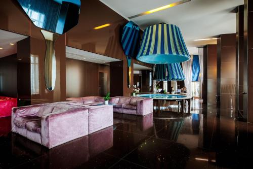 Lobby, iH Hotels Bari Grande Albergo delle Nazioni in Bari Lobby, iH Hotels Bari Grande Albergo delle Nazioni in Bari