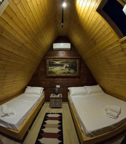 Guest House Adilaj in เบราท Guest House Adilaj in เบราท
