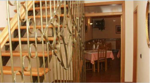 餐廳, 拉斯格魯拉斯旅館 (Hostal Las Grullas) in 托爾諾斯 餐廳, 拉斯格魯拉斯旅館 (Hostal Las Grullas) in 托爾諾斯