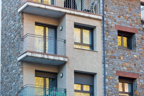 酒店外观, AndBnB I 3 Habitaciones con Parking, 15 min de Ski Resort in 拉-可瑞提那达 酒店外观, AndBnB I 3 Habitaciones con Parking, 15 min de Ski Resort in 拉-可瑞提那达
