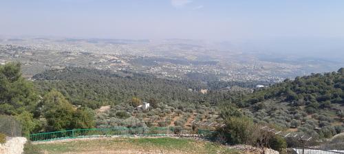 Offgrid Jerash-Ajlune MountainView Studio Shalea شاليه استوديو جبال جرش in Jarash Offgrid Jerash-Ajlune MountainView Studio Shalea شاليه استوديو جبال جرش in Jarash