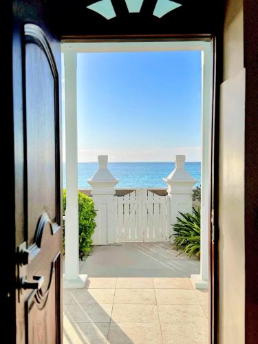 Пляж, Grand Turk Inn in Коберн-Таун Пляж, Grand Turk Inn in Коберн-Таун