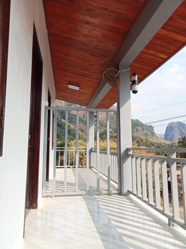 KHOUNVILAI Guesthouse in Nong Khiaw KHOUNVILAI Guesthouse in Nong Khiaw