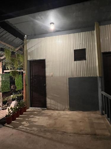 JAI Guesthouse by Honda Bay Rm 2 near Lu-Li Island JAI Guesthouse by Honda Bay Rm 2 near Lu-Li Island