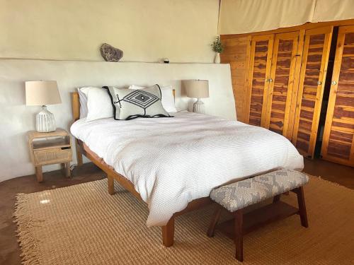 Peaceful Mt Top Earthship Retreat with Sauna & Views in Arroyo Seco Peaceful Mt Top Earthship Retreat with Sauna & Views in Arroyo Seco