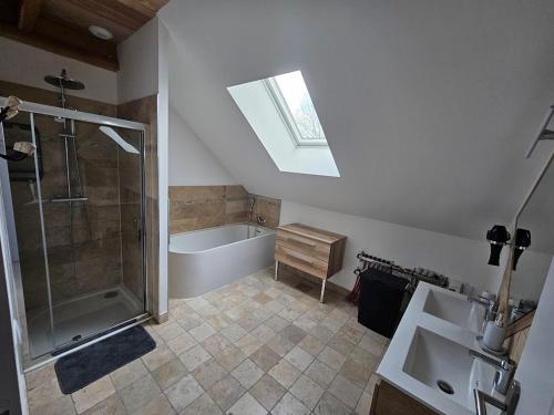 Logement proche Bourboule 12 personnes in 聖索韋多韋爾尼 Logement proche Bourboule 12 personnes in 聖索韋多韋爾尼