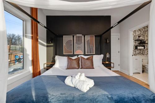 2br 3ba 2King bd 2 Car Parking Bonus area with Queen Bed in Гаррісон 2br 3ba 2King bd 2 Car Parking Bonus area with Queen Bed in Гаррісон