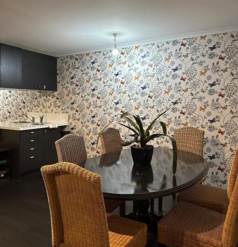 Paton Place Harbour Hillviews in Lyttelton Paton Place Harbour Hillviews in Lyttelton