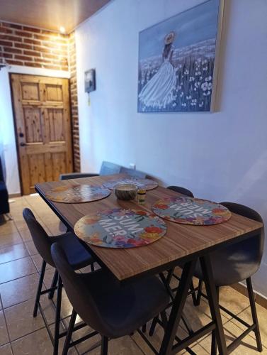 Dinos House in Ataco Dinos House in Ataco