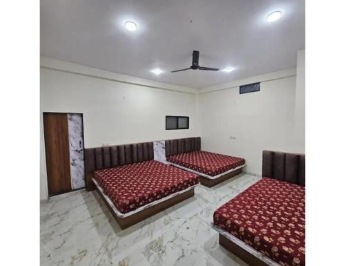 حمام, Shri Ganesha Guest House, Omkareshwar in Omkareshwar حمام, Shri Ganesha Guest House, Omkareshwar in Omkareshwar