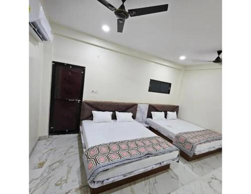 حمام, Shri Ganesha Guest House, Omkareshwar in Omkareshwar حمام, Shri Ganesha Guest House, Omkareshwar in Omkareshwar