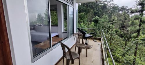 شرفة/ تراس, Rohana Estate Lodging & Camping in جومارا شرفة/ تراس, Rohana Estate Lodging & Camping in جومارا