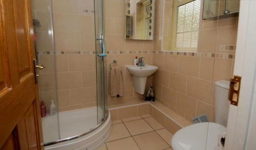 Koupelna, Hopewell self-catering in Gravesend Koupelna, Hopewell self-catering in Gravesend
