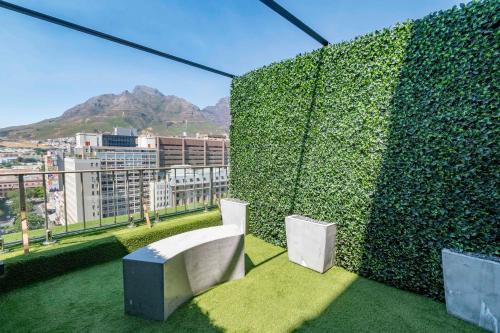 Balcony/terrace, Habitat Aparthotel by Totalstay in Cape Town Balcony/terrace, Habitat Aparthotel by Totalstay in Cape Town