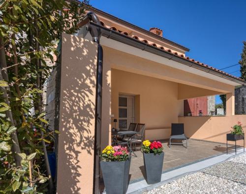 Erkély/terasz, Holiday Home Albina in Bartici Erkély/terasz, Holiday Home Albina in Bartici