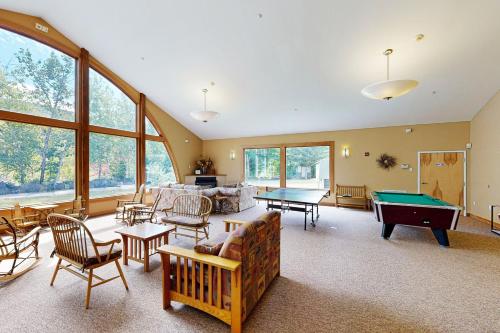 Mountainview Efficiency at Rivergreen in Lincoln (NH) Mountainview Efficiency at Rivergreen in Lincoln (NH)