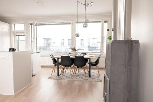 Facilities, 2ndhomes Stunning 2-Story Penthouse Apartment with Sauna & 2 Terraces in Eira Facilities, 2ndhomes Stunning 2-Story Penthouse Apartment with Sauna & 2 Terraces in Eira