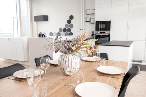 Facilities, 2ndhomes Stunning 2-Story Penthouse Apartment with Sauna & 2 Terraces in Eira Facilities, 2ndhomes Stunning 2-Story Penthouse Apartment with Sauna & 2 Terraces in Eira