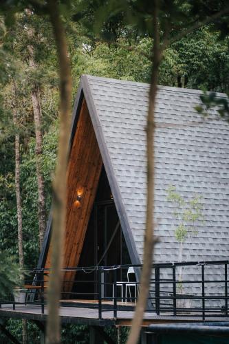 A szálláshely kívülről, Birds Eye Estate- A frame in Pandaravalli A szálláshely kívülről, Birds Eye Estate- A frame in Pandaravalli