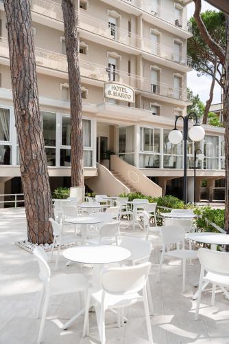 A szálláshely kívülről, Hotel San Marco in Milano Marittima A szálláshely kívülről, Hotel San Marco in Milano Marittima