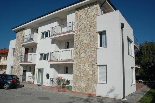 This photo about Gruber Apartman shared on HyHotel.com