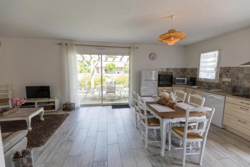 Le repere du forestier in Sabres Le repere du forestier in Sabres