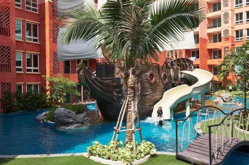Seven Seas condo resort 1 bedroom pool view near Herb Garden Pattaya Seven Seas condo resort 1 bedroom pool view near Herb Garden Pattaya