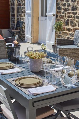 Étterem, Home Emoi in La Gouesniere Étterem, Home Emoi in La Gouesniere