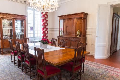 Facilities, Gite Chateau de Seguin in Creon Facilities, Gite Chateau de Seguin in Creon