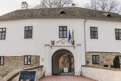 Tempat wisata terdekat, Hotel Benedict in Koszeg Tempat wisata terdekat, Hotel Benedict in Koszeg