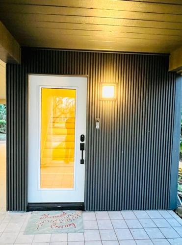 Luxury Modern Retreat I Spacious, Private & Serene in Oldsmar (Florida) Luxury Modern Retreat I Spacious, Private & Serene in Oldsmar (Florida)