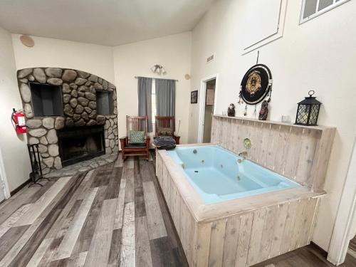 Pine Knot Guest Ranch in Big Bear Lake Pine Knot Guest Ranch in Big Bear Lake