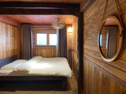 Ba Quáng Panorama in Chong Ho Ba Quáng Panorama in Chong Ho