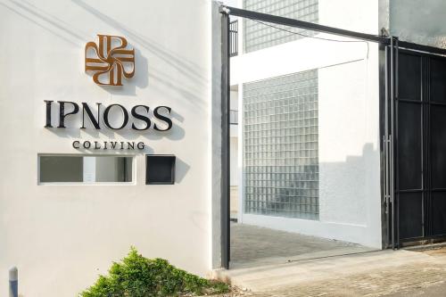 A szálláshely kívülről, 20 négyzetméteres, 1 hálószobás 1 fürdőszobával Nyugat-Semarang területén (INNCA Ipnoss Coliving, Semarang) near Ronggowarsito Múzeum A szálláshely kívülről, 20 négyzetméteres, 1 hálószobás 1 fürdőszobával Nyugat-Semarang területén (INNCA Ipnoss Coliving, Semarang) near Ronggowarsito Múzeum