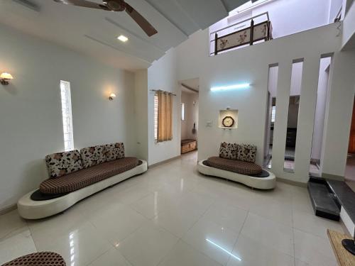 Manjul bungalow in Tagore Nagar Manjul bungalow in Tagore Nagar