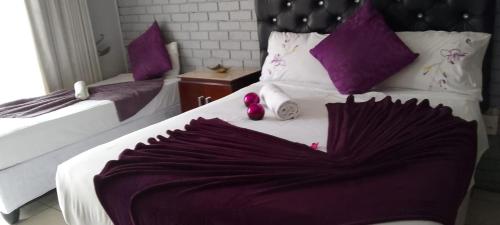 Thembisiz Guesthouse in Sunnyridge Thembisiz Guesthouse in Sunnyridge