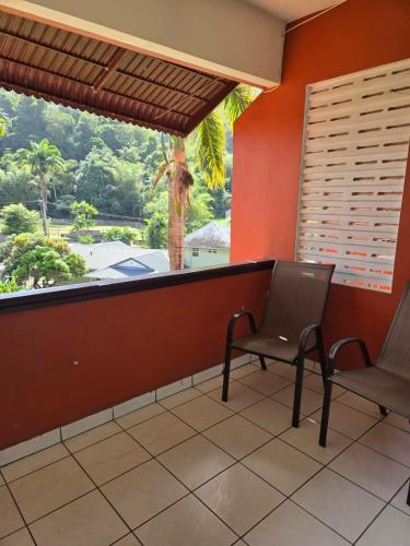 Balcony/terrace, Maraval Townhouse - Haleland Park Sleeps 5 in Maraval Balcony/terrace, Maraval Townhouse - Haleland Park Sleeps 5 in Maraval