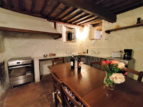 Apartment Taverna by Interhome in Lucolena Apartment Taverna by Interhome in Lucolena