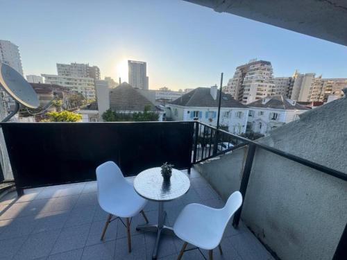 Hostal Casa Gloria 6 Norte 983 in Vina Del Mar Hostal Casa Gloria 6 Norte 983 in Vina Del Mar